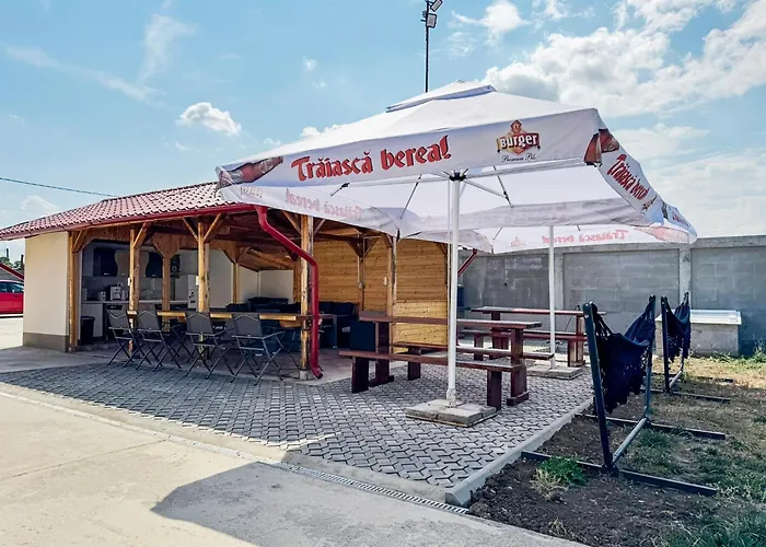 Relax By The Sea كوستِنيست